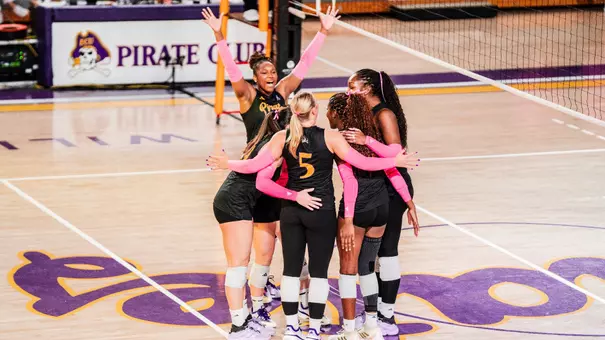 Volleyball against Tulane