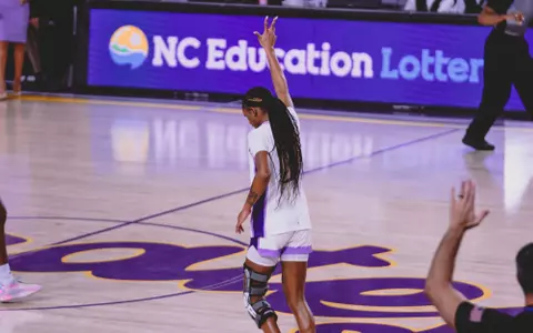 Taylor Barner celebrates a made three