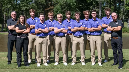 Men's Golf Team 02