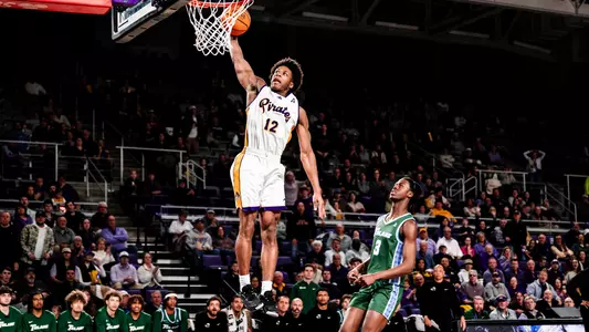 Jordan Riley FAU Preview