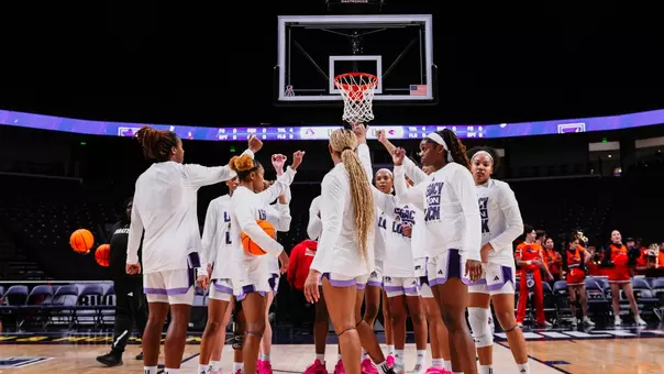 WBB Tournament Huddle 26