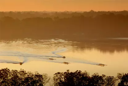 Nine EMU Rowers Named CRCA Scholar-Athletes Image
