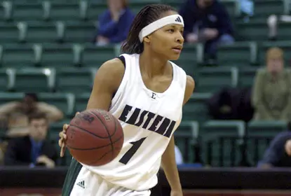 Women's Hoops Knocks Off Kent State Image