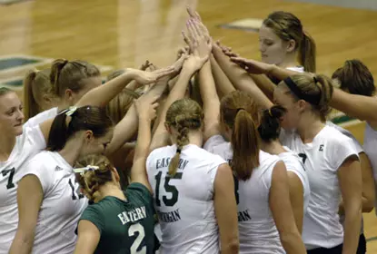 Volleyball Falls to Xavier, 3-0 Image