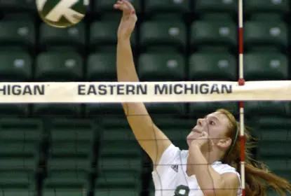 Volleyball Drops a Non-Conference Affair to IPFW, 3-0 Image