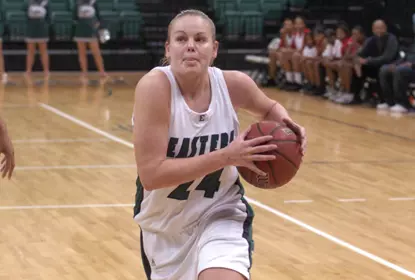 Women's Basketball Rolls in Season Opener, 93-69 Image