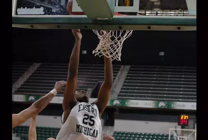 Men’s Basketball Takes Out North Dakota State Image