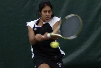 Tennis Wraps Up Weekend in Virginia Image