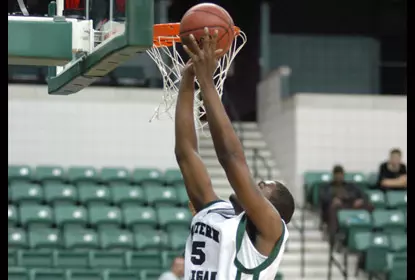 EMU Drops 76-65 Decision at Notre Dame Image