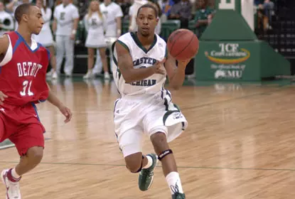 EMU Falls to Detroit, 72-68 Image
