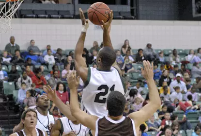 Eagles Start Season With 74-55 Home Setback Image