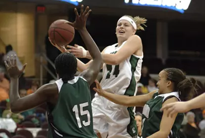 Eagles Advance to MAC Semifinals Image