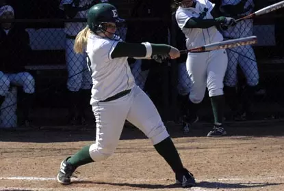 Softball Concludes Regular Season with 6-1 Victory Image