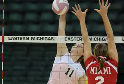 Eagles Fall 3-0 to Miami at Home Image