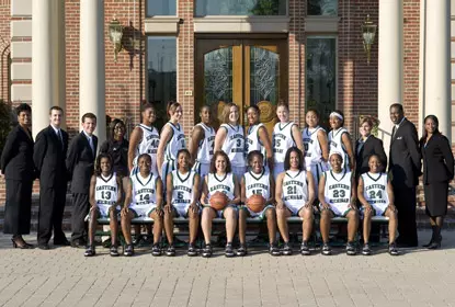 Women's Basketball Team Picked Fifth in the MAC West Image