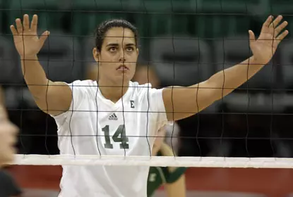 Volleyball Tops Northern Illinois, 3-2 Image