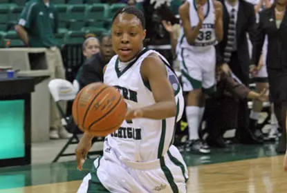 Women's Basketball Routs Madonna to Win Home Opener, 92-38 Image
