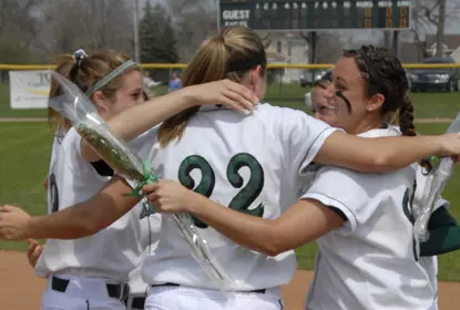 Eagles Notch Walk-Off Win Image