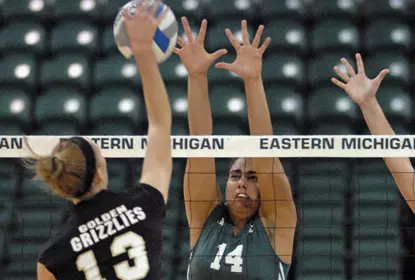 Volleyball Continues Winning Ways By Downing Charleston Southern, 3-1 Image