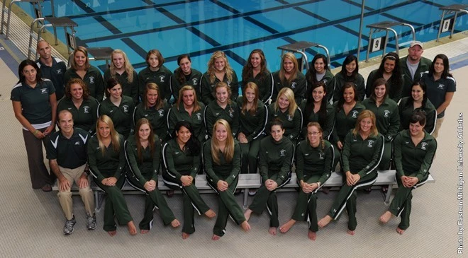 Women's Swim and Dive 2010