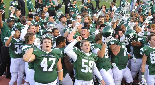 EMU Football Celebrates Against Buffalo