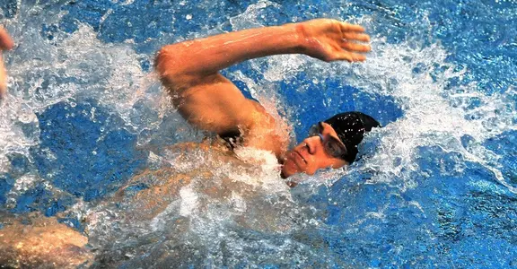 EMU Men's Swimming and Diving