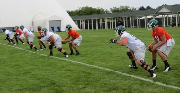 Eagles Practice In Full Pads For The First Time