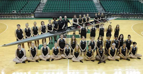 2014 Rowing Team Photo