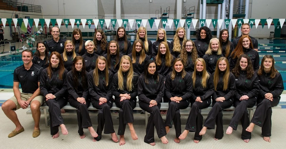 Women's Swim