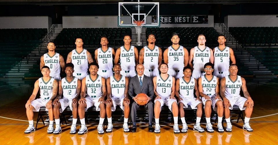 MBB_TeamPhoto2015-16
