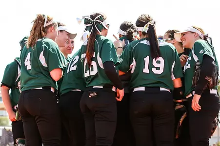 SB-15Huddle2