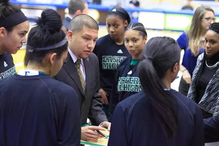 WBB Huddle vs. Morehead State