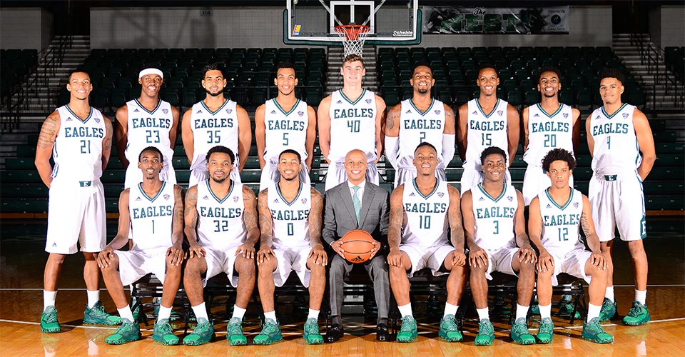 2016-17 MBB Team Photo