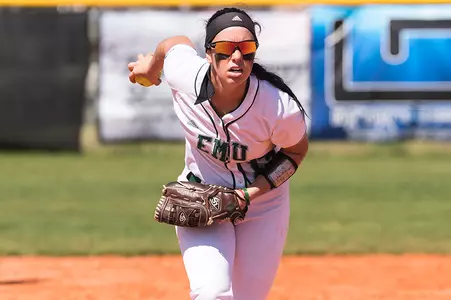 Abbie Minsker vs. Quinnipiac
