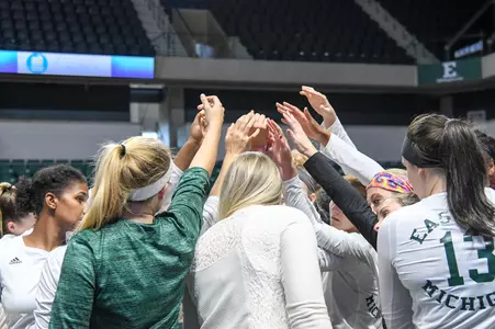 Team Huddle vs. Fort Wayne