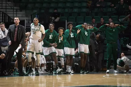 MBB - Team Bench vs. Central Mich
