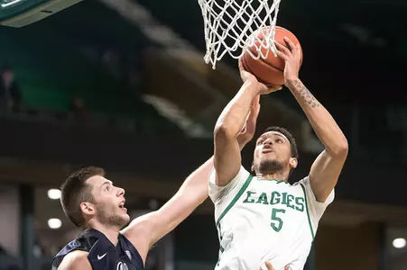 MBB - Elijah Minnie vs. Akron