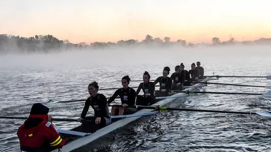 Rowing_PosedAction1819