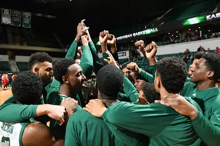 MBB - Team Huddle