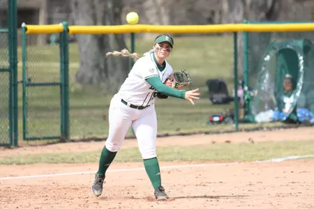 Amanda Akles fielding