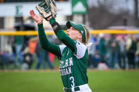 Arielle Anderson catches a pop up