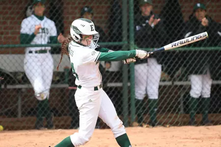 Ariana Chretien batting