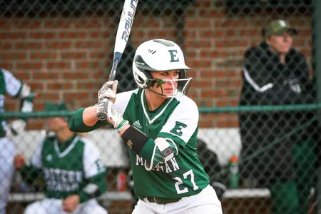 Haley Hostetler batting