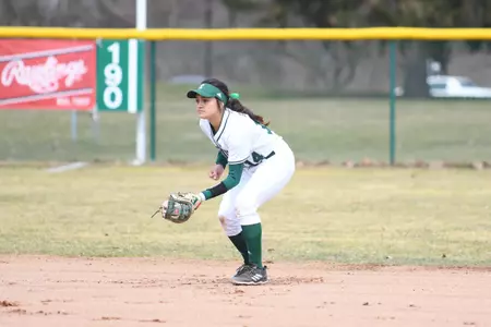 Brandice Olmos fielding