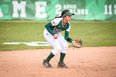 Brandice Olmos fielding