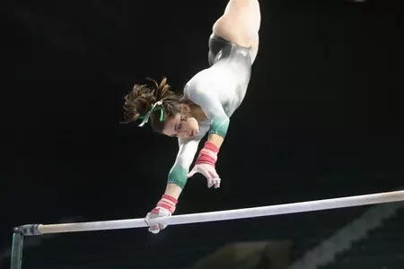 Valentin, Kendall - Bars Pirouette