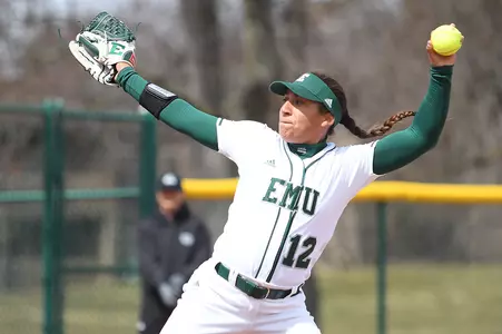 Kiara Hurley Pitching_vs. Ohio