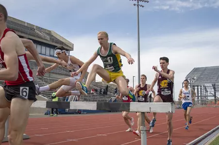 Andresson, Hlynur - 2018 MAC Outdoor Championships - Steeplechase hurdle