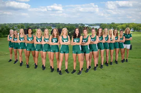 2018 WXC Team Shot V Smiling