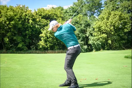 Cougar Collings Putting 1